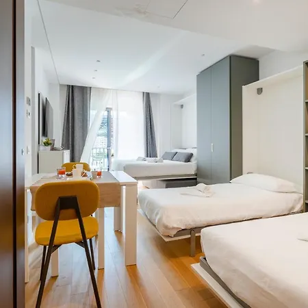 Guesthost - Twelve12 - Universita & Stazione Aparment Apartament