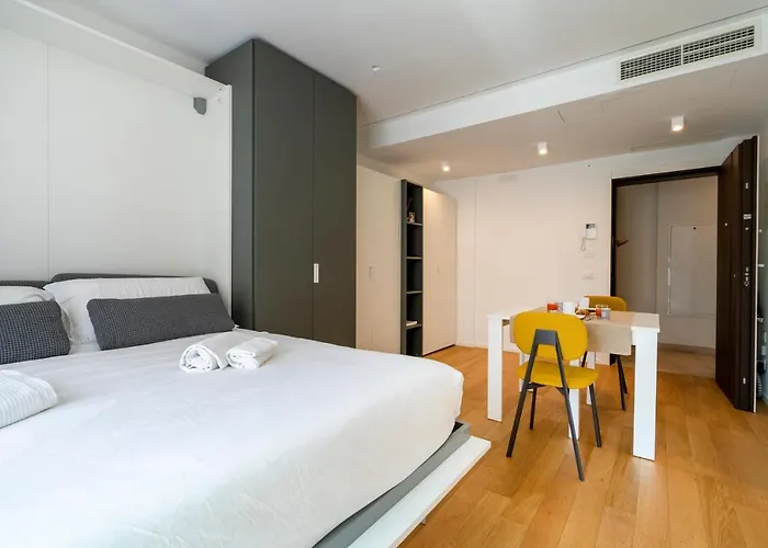 Twelve12 - Università&stazione Aparment *