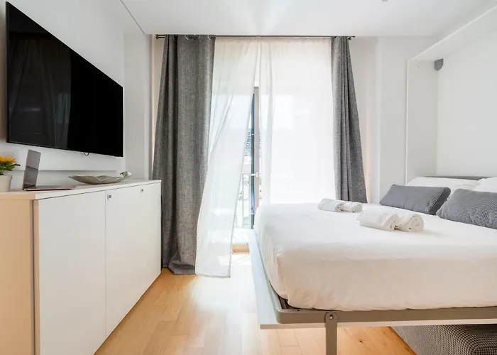 Twelve12 - Università&stazione Aparment Bari