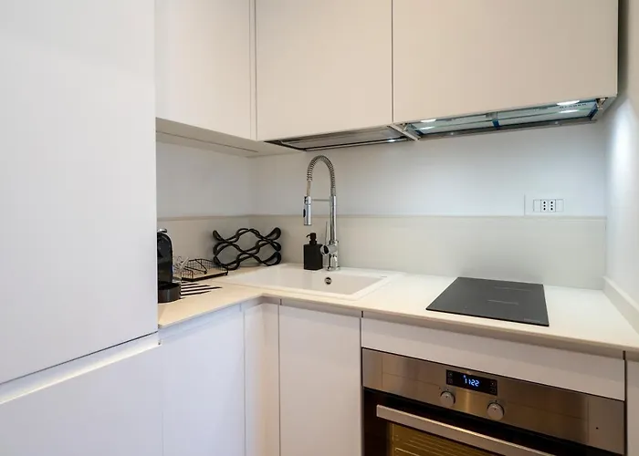 Twelve12 - Università&stazione Aparment Bari